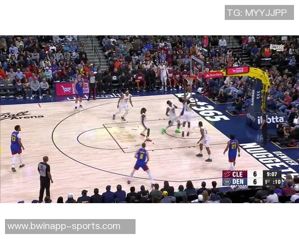 哈登主场揭幕战狂砍三十分七篮板七助攻感受无与伦比的激情与荣耀